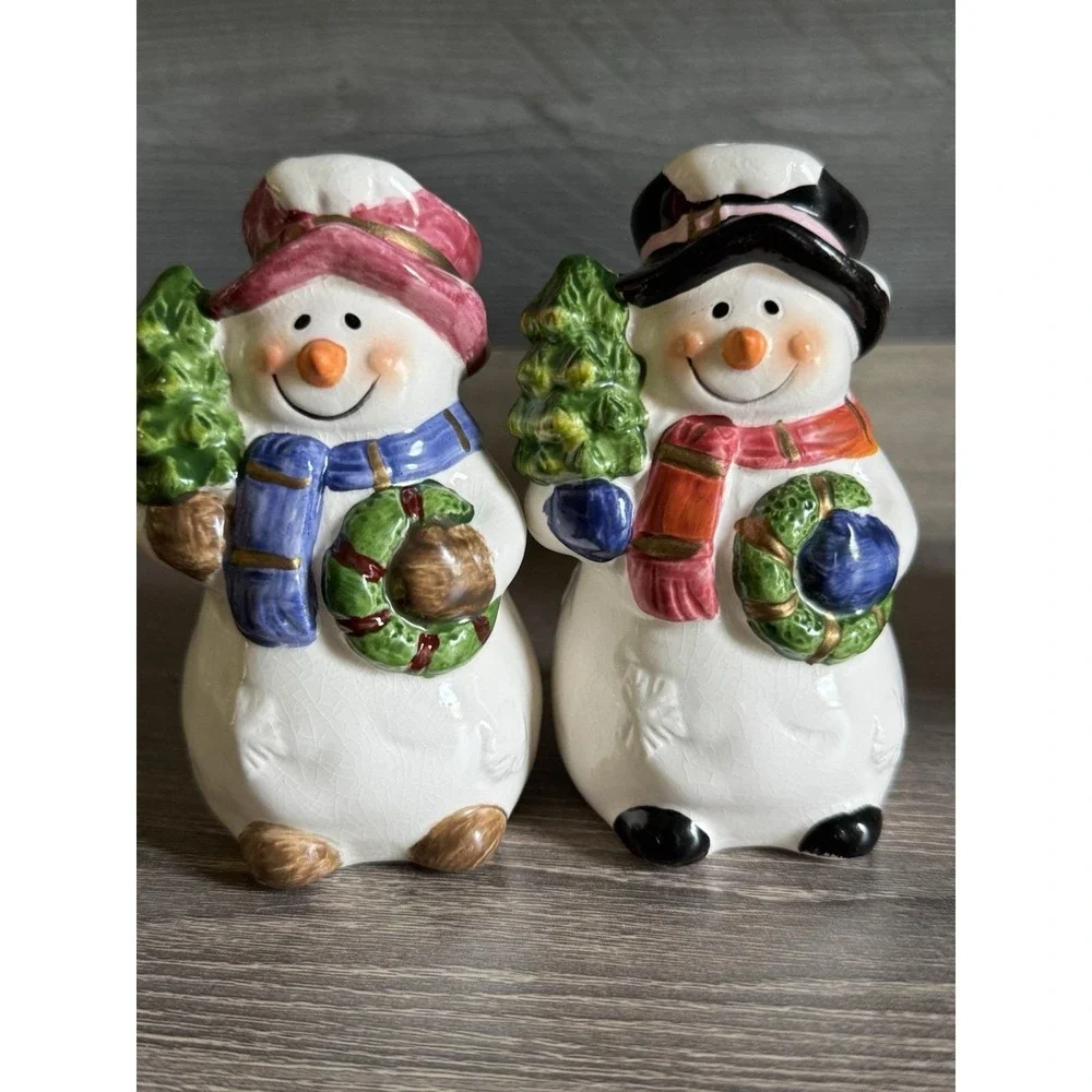 Vintage Snowman Salt Pepper Shakers Ceramic Christmas Holiday Decor Pair 4